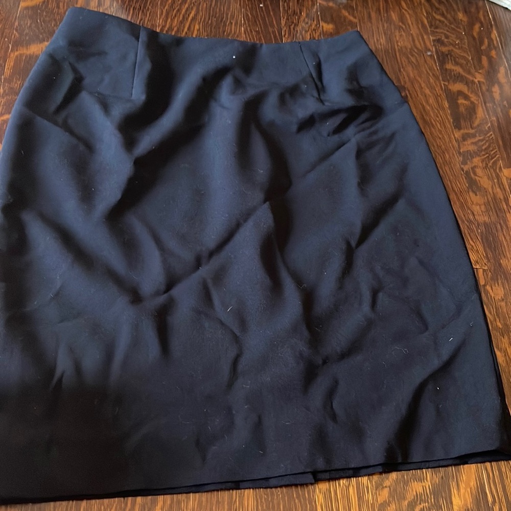 Theory black skirt
